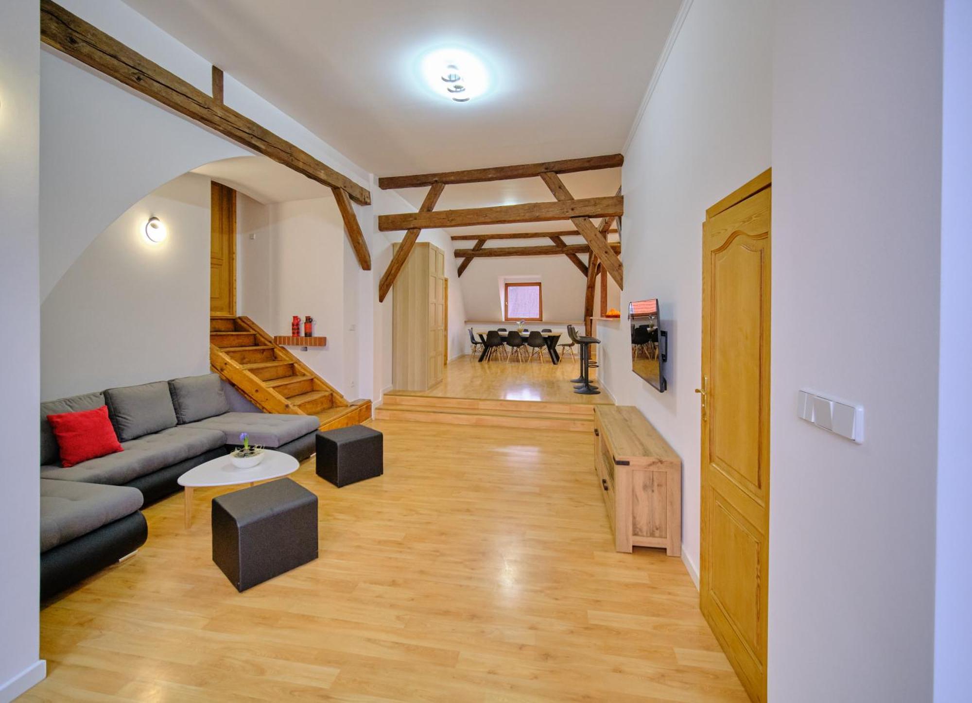 קובארה Urania Apartamenty חדר תמונה